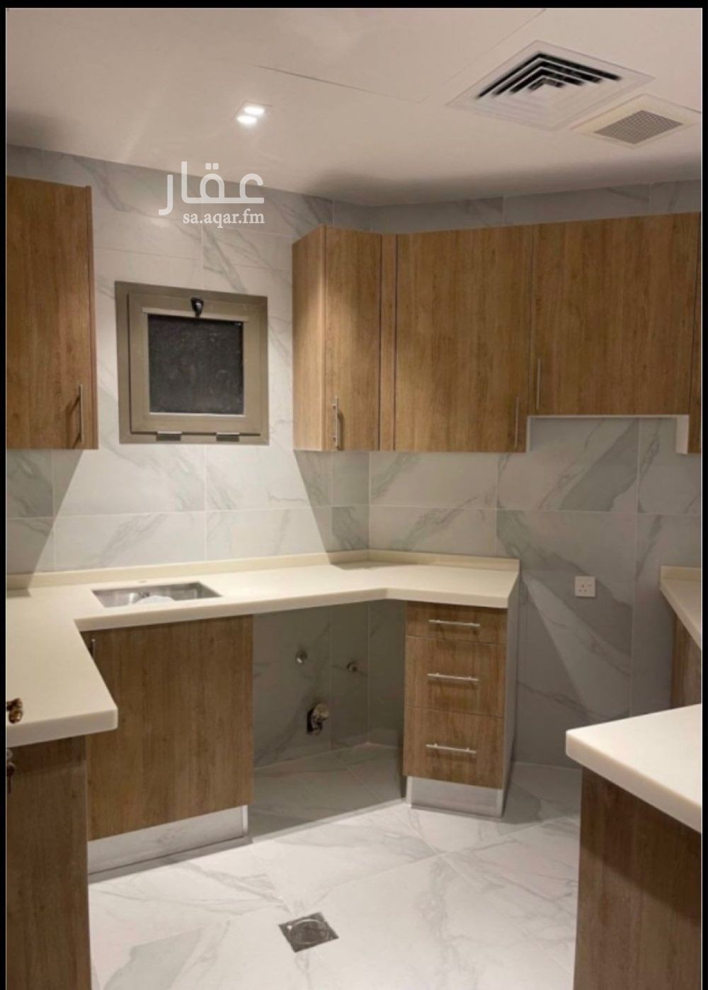 2 bedroom apartment in Al Ruwais, Jeddah 8