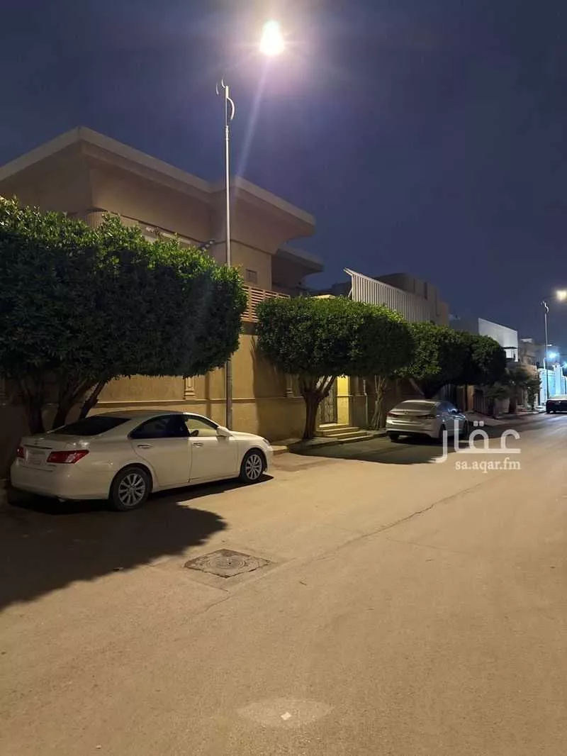8 bedroom villa in Al Uraija Al Gharbiyah 3