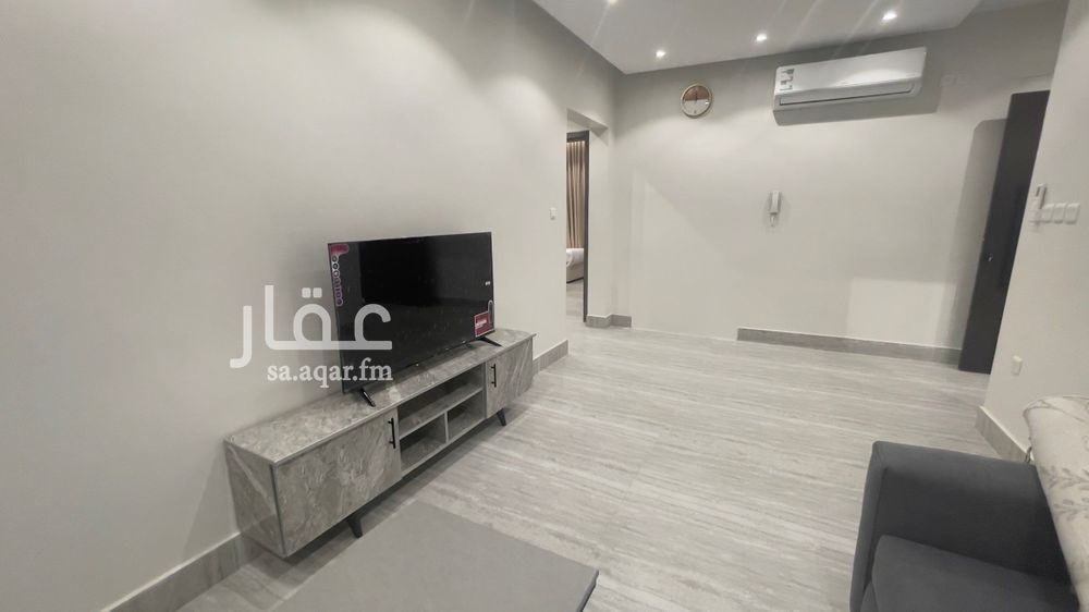 2 bedroom apartment in Al Safaa, Jeddah 9