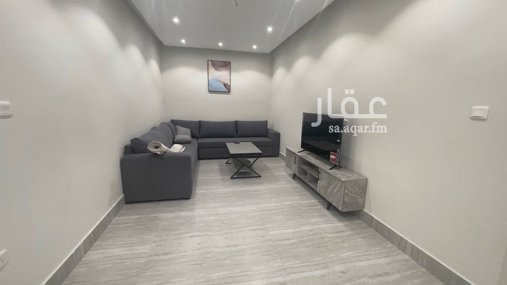 2 bedroom apartment in Al Safaa, Jeddah 8