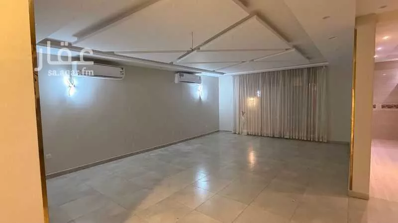 فيلا 5 غرف في الياقوت 4