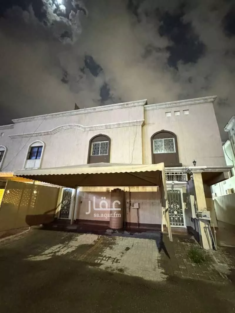 4 bedroom villa in Al Qashlah, Eastern Province 5