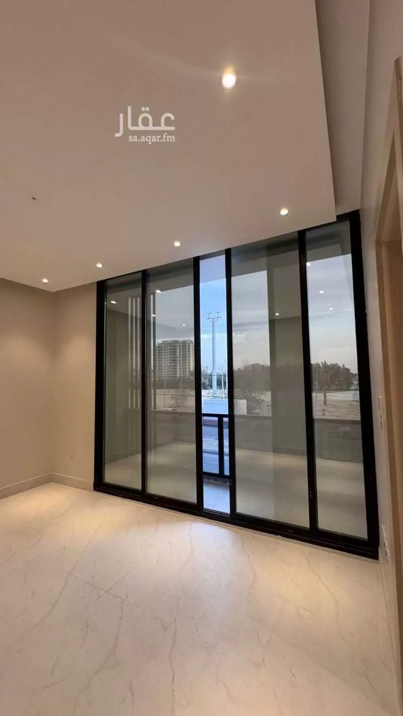 شقة 3 غرف في الحمرا 2