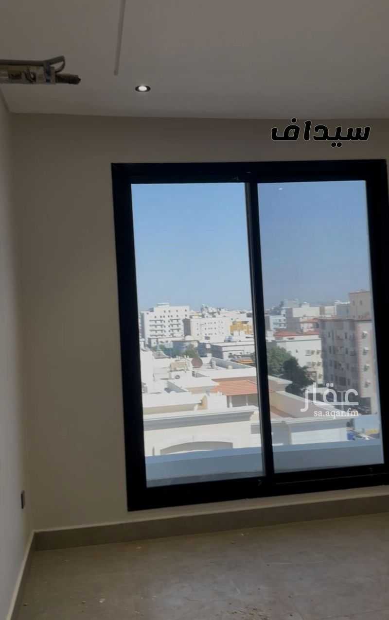 3 bedroom apartment in Al Safaa, Jeddah 4