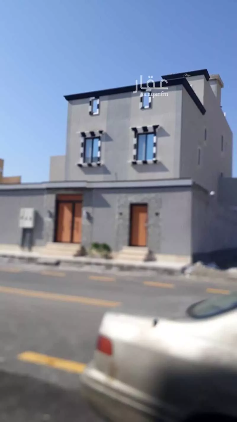 شقة 11 غرف في الامواج