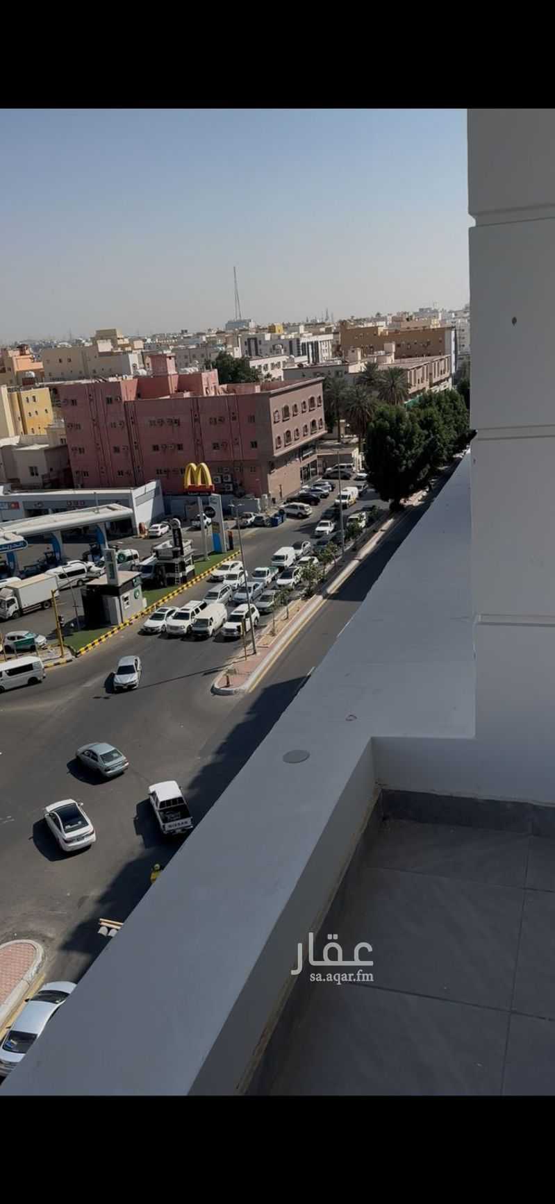 3 bedroom apartment in Al Safaa, Jeddah 9