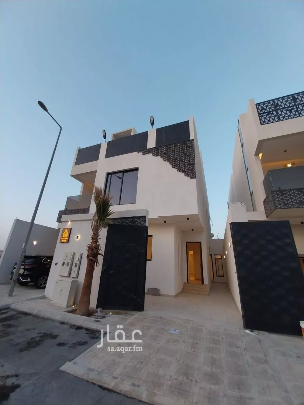 6 bedroom floor in Ash Sharq 1