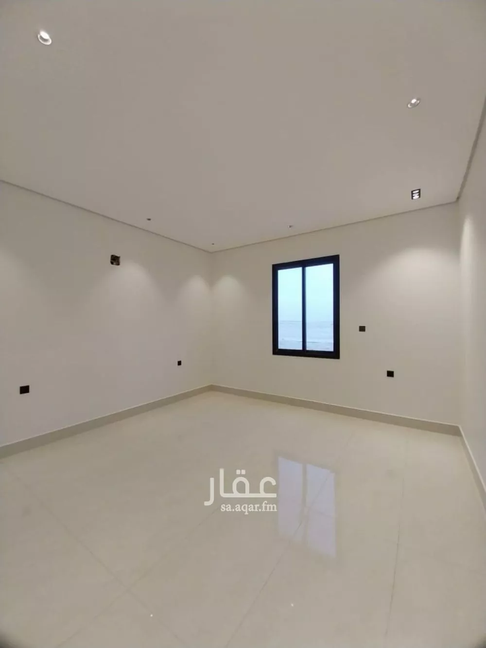 6 bedroom floor in Ash Sharq 5