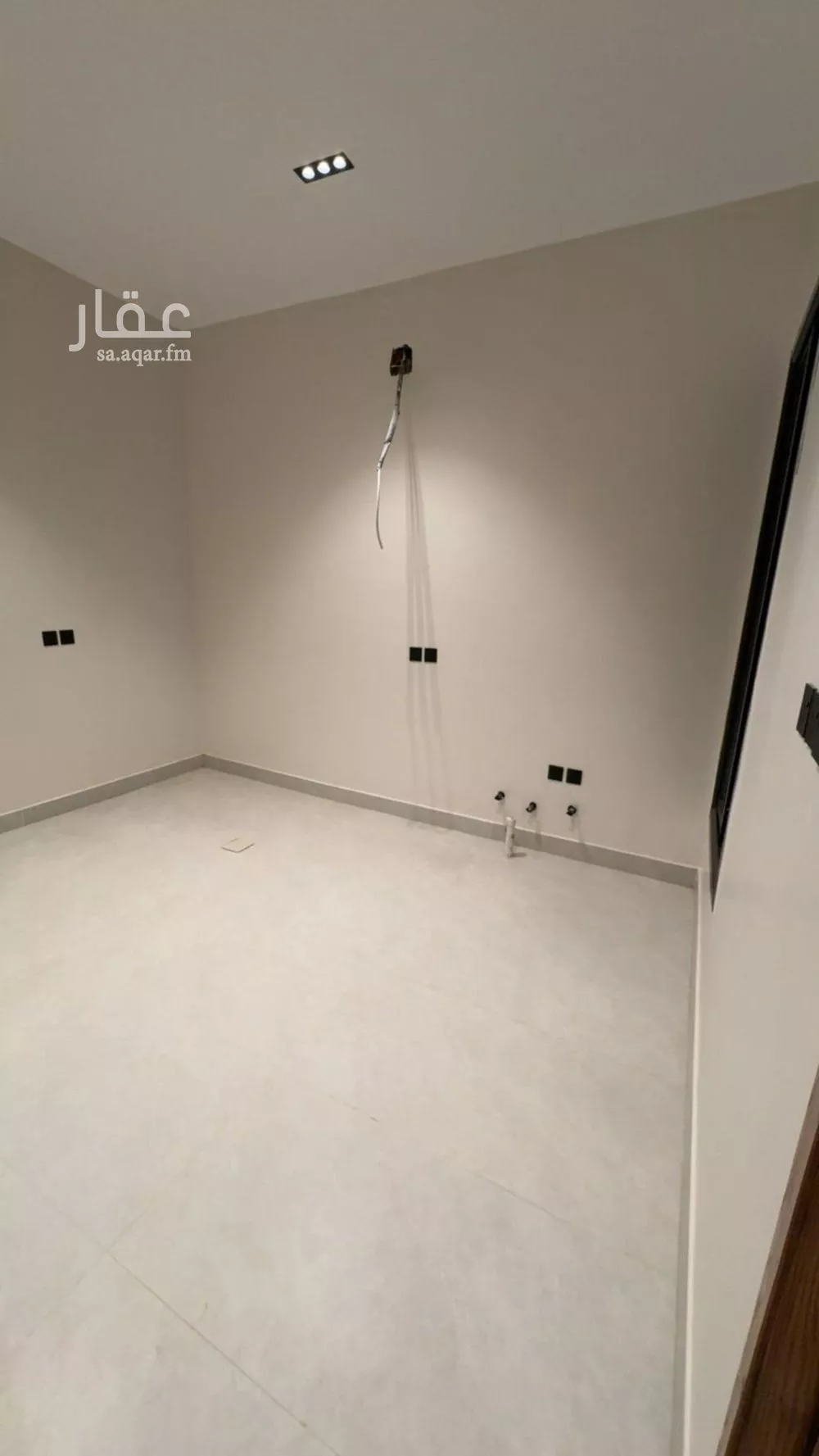 فيلا 6 غرف في الرمال 3