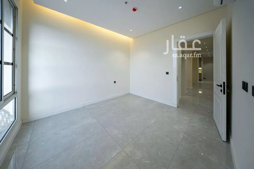 شقة 3 غرف في النرجس 5