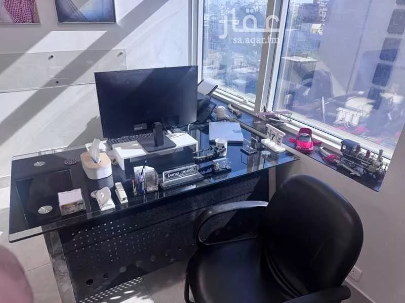 مكتب 1 م² في الرويس 3