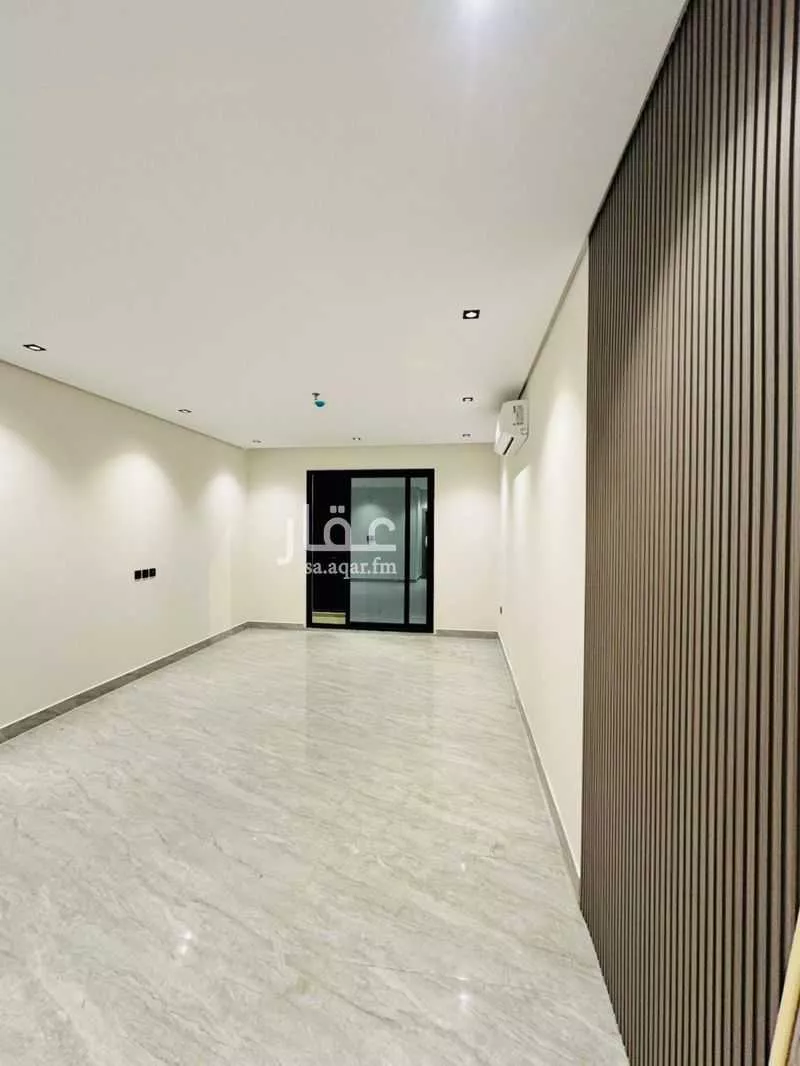 شقة 3 غرف في الحمرا 2