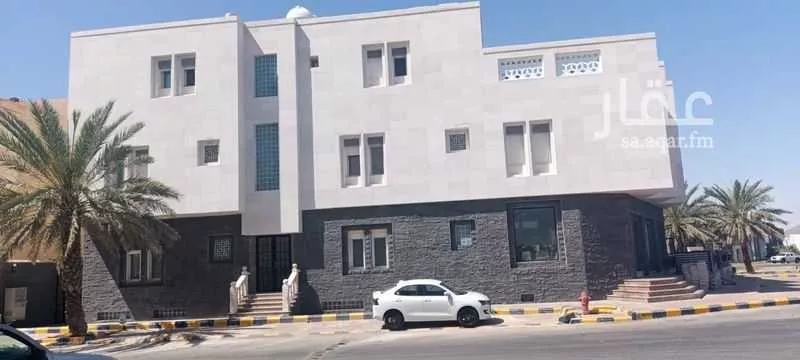 4 bedroom floor in Al Hadiqah 3