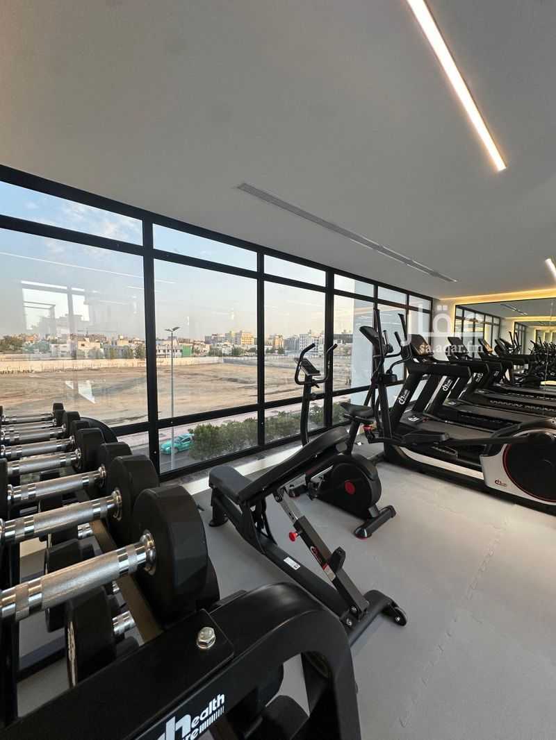 2 bedroom apartment in Al Hamra, Jeddah 12