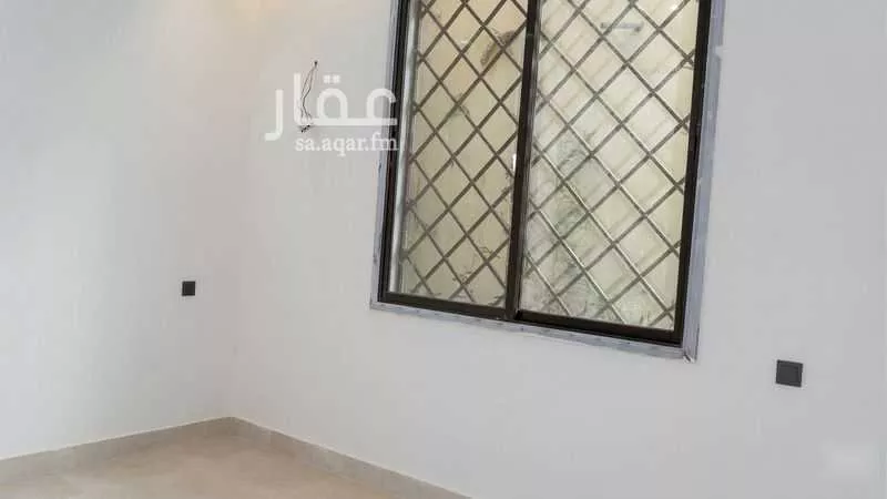3 bedroom floor in Badr 4