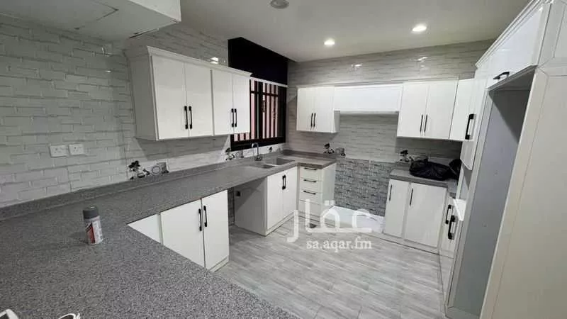 فيلا 3 غرف في الورود 4