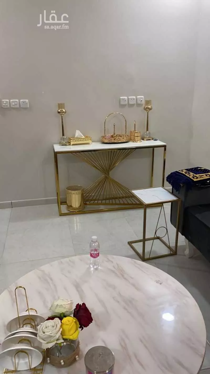 فيلا 7 غرف في ضاحية الملك فهد 2