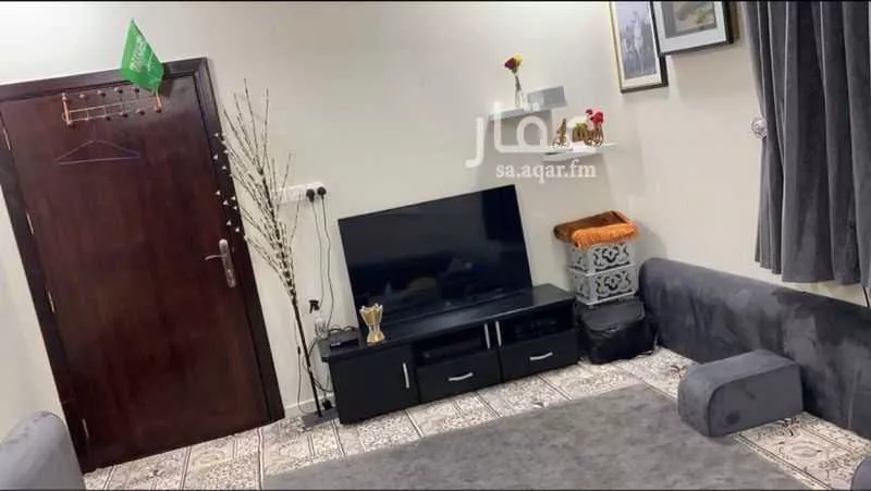 فيلا 7 غرف في ضاحية الملك فهد 3