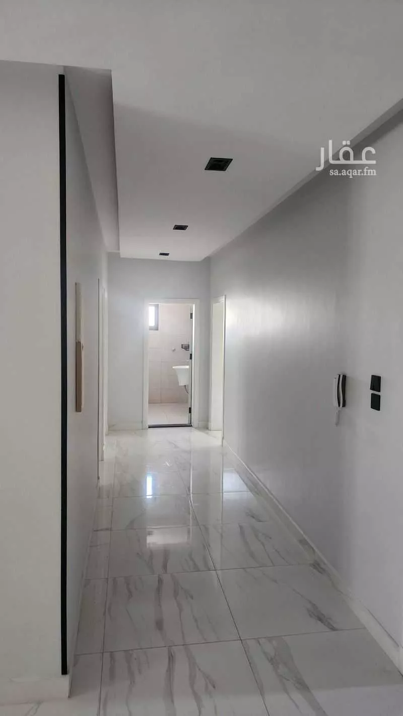 3 bedroom apartment in Az Zomorod, Jeddah 6