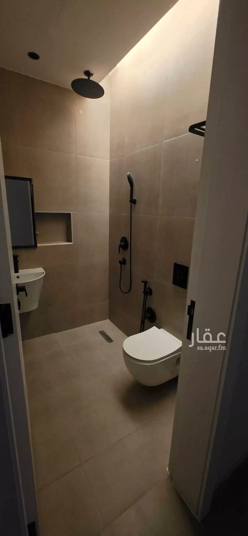 شقة 3 غرف في العارض 5