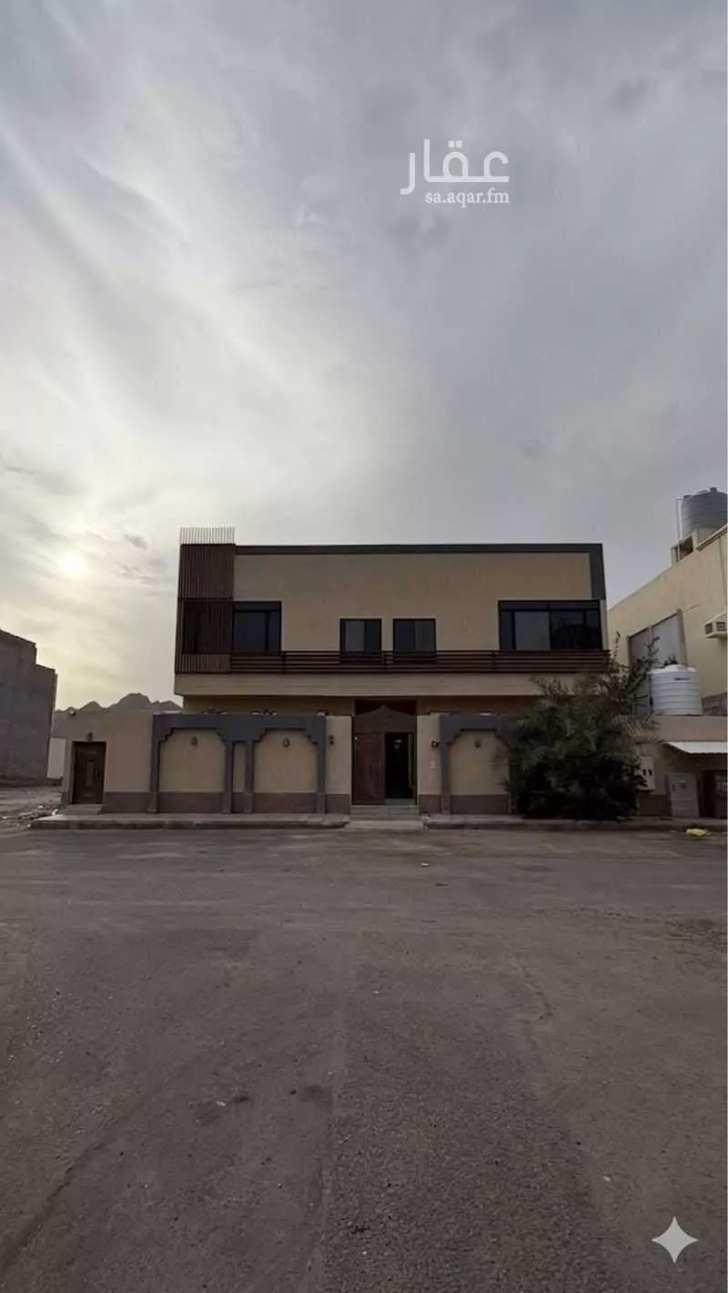 عمارة 525 م² في النخيل