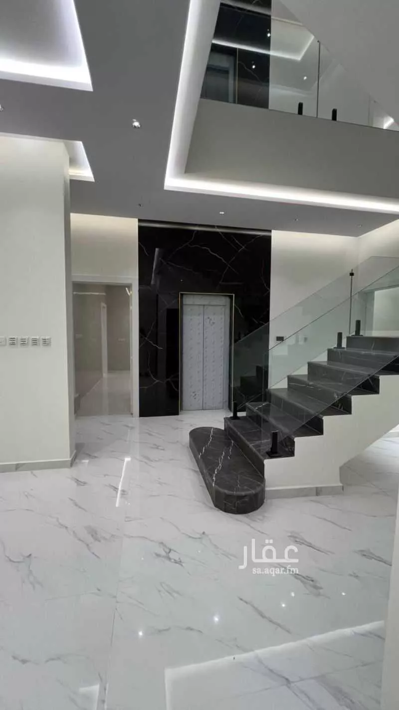 5 bedroom villa in Al Nahda 5