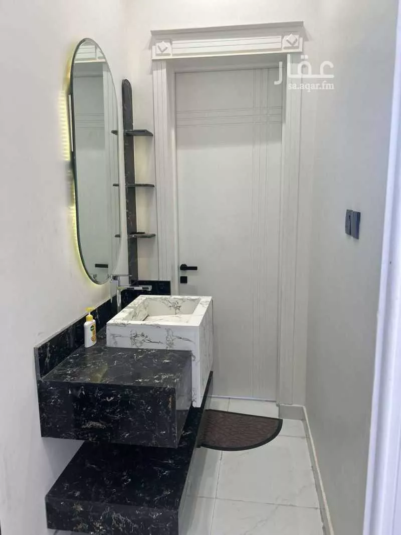 6 bedroom apartment in Al Janadriyah 4