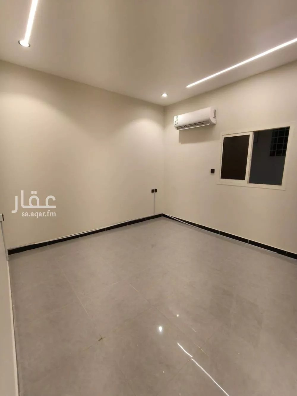 شقة 2 غرف في الحمراء 1