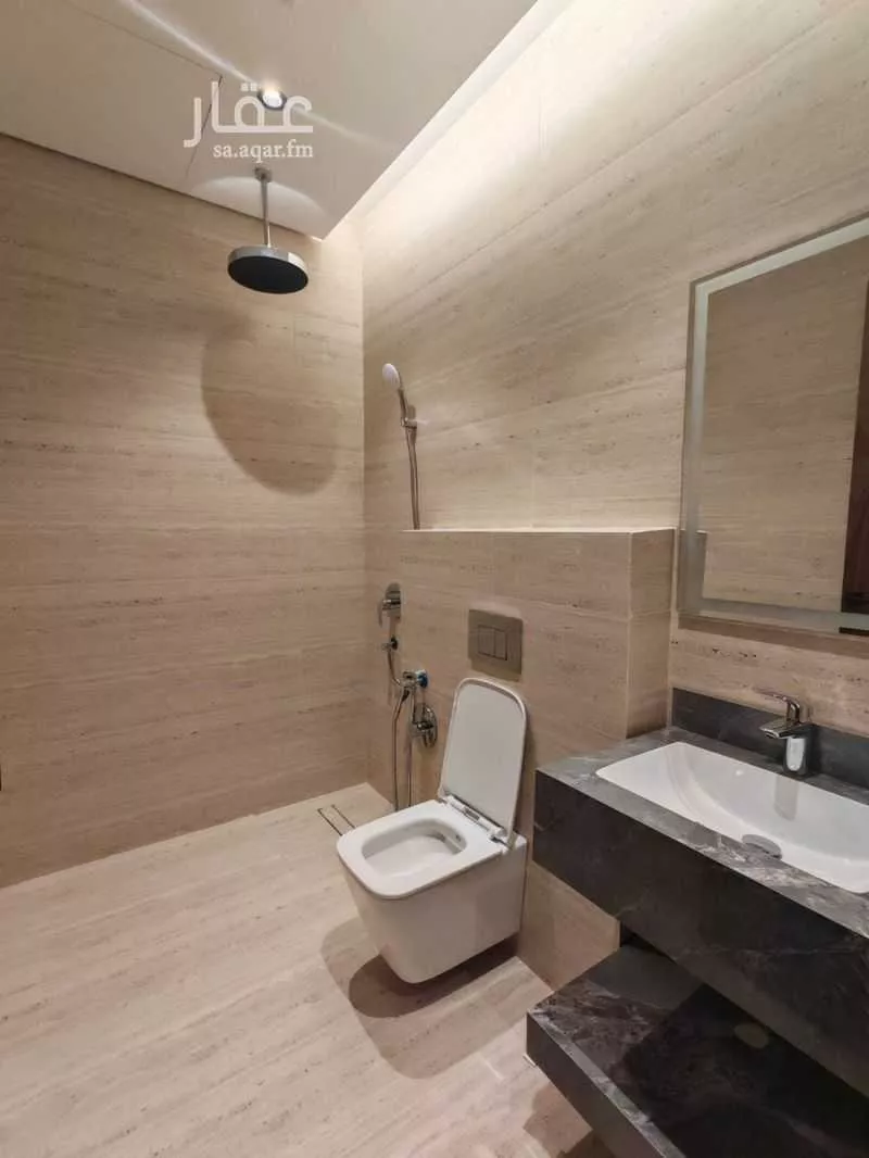 فيلا 5 غرف في العارض 4