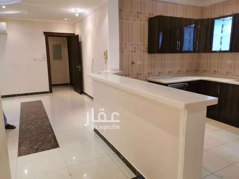 شقة 3 غرف في الروضة 4