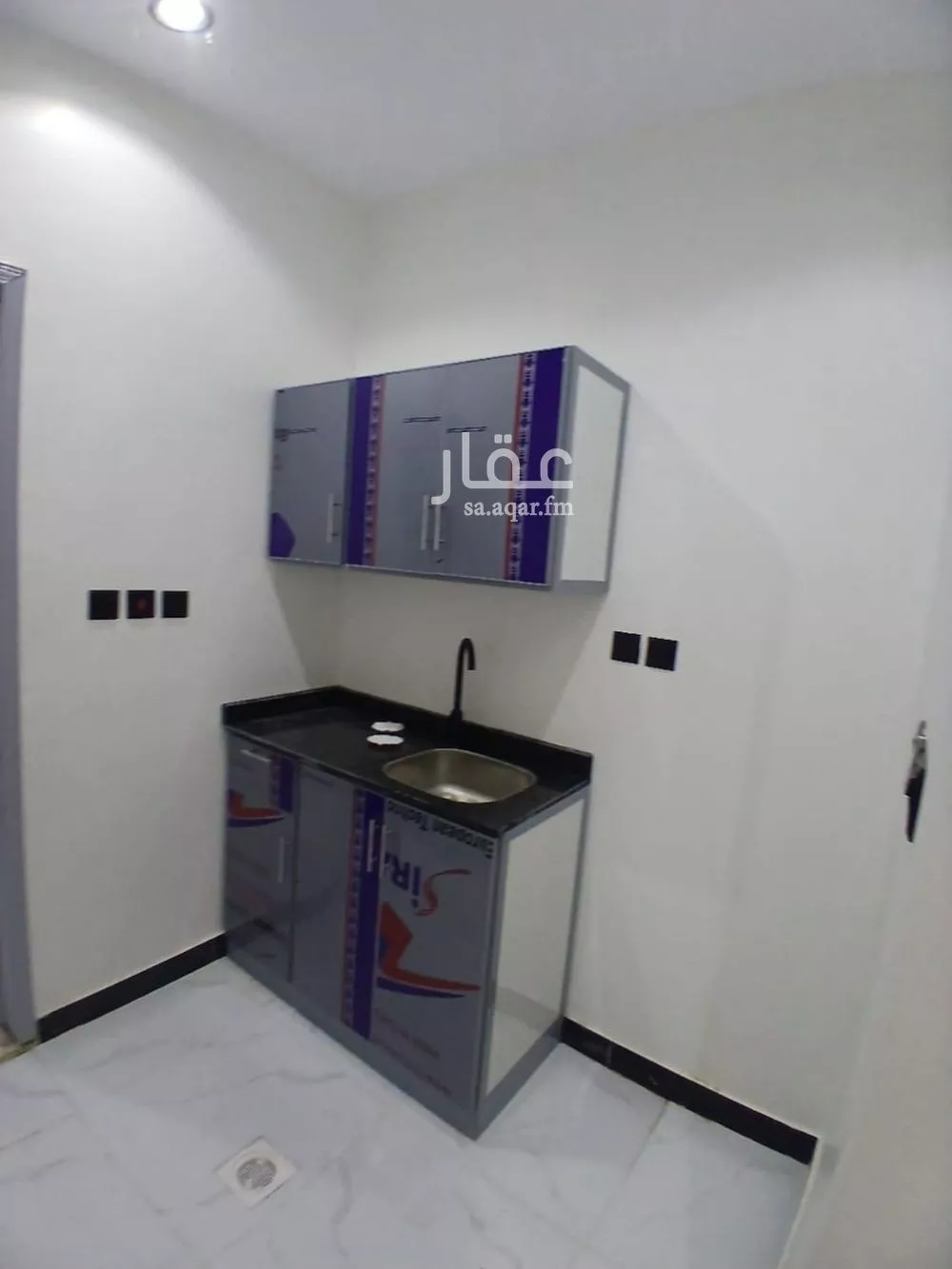 شقة 1 غرف في الحمراء 3