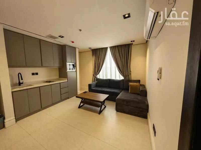 شقة 1 غرف في العليا 4