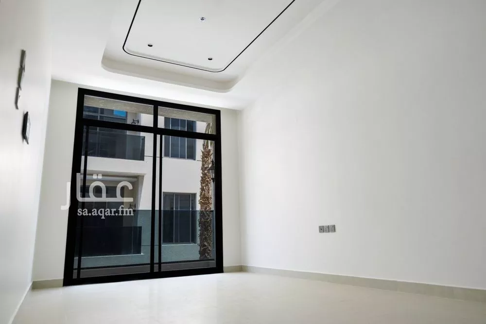 شقة 4 غرف في الرمال 5