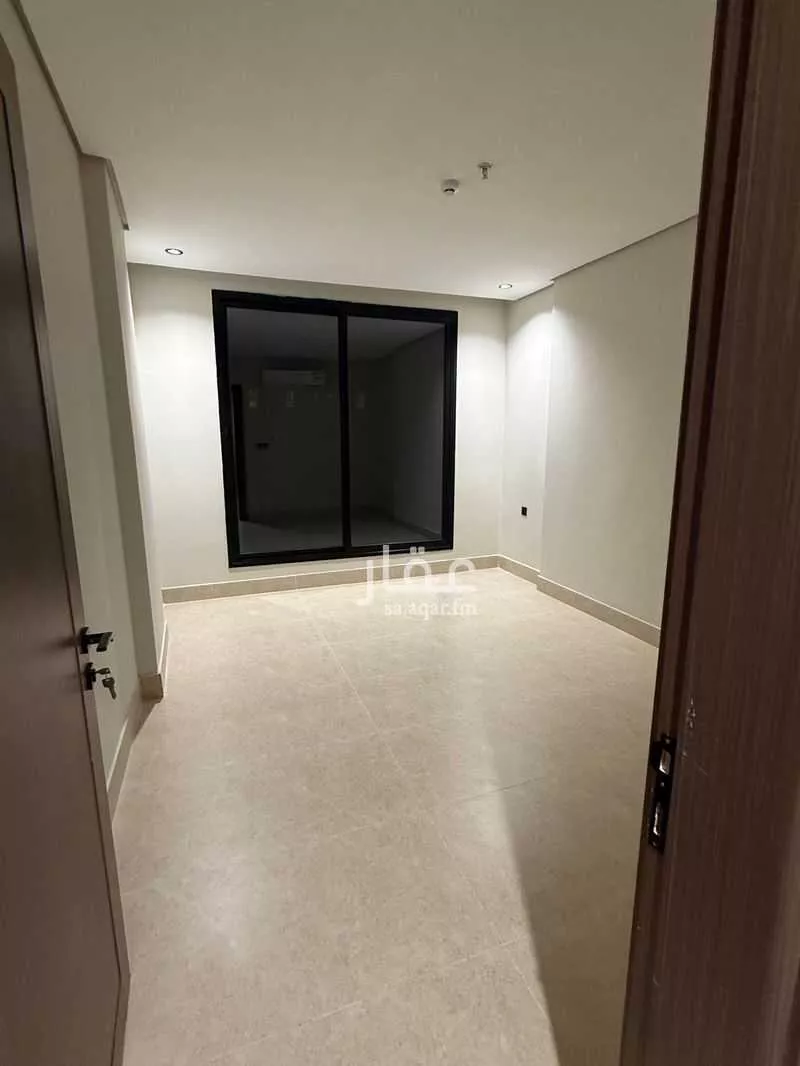 شقة 4 غرف في الخور 2