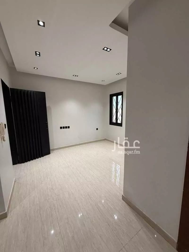 3 bedroom apartment in Al Rimal 3