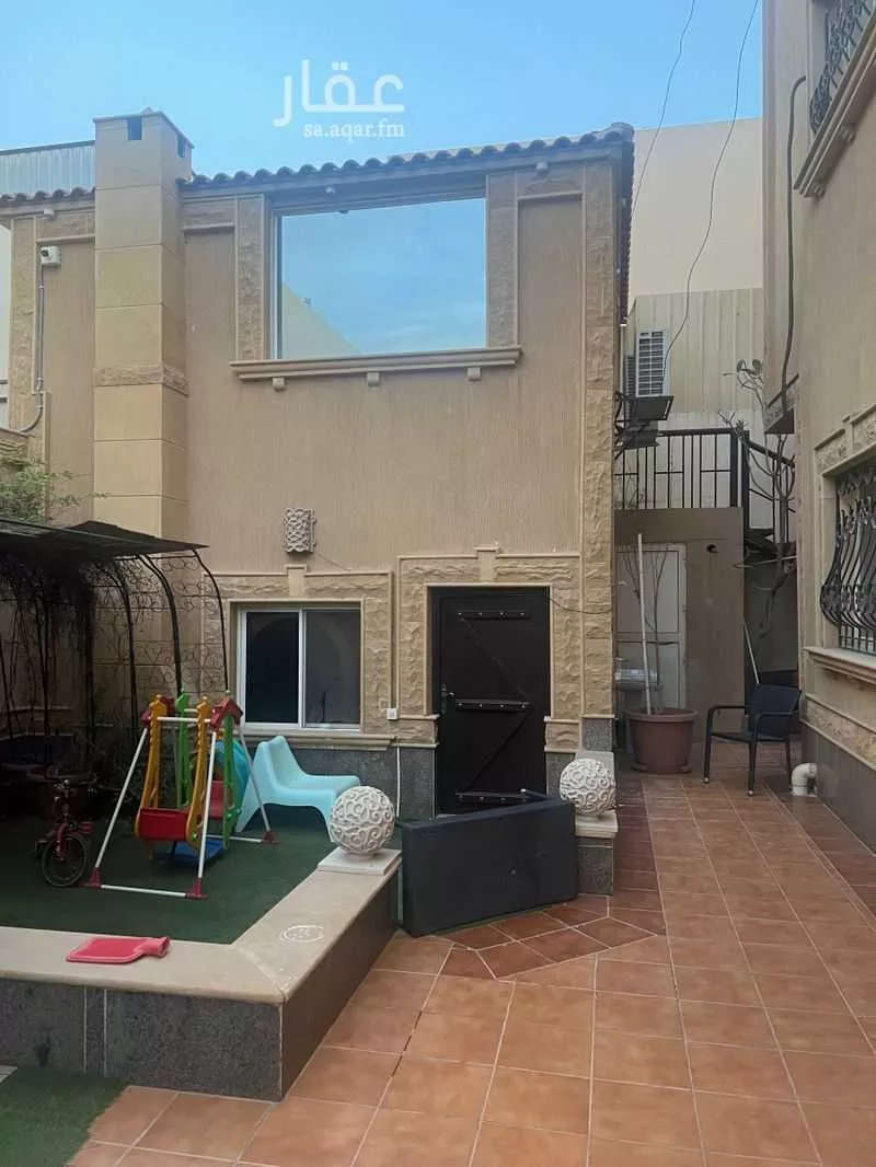 6 bedroom villa in Al Fayha 2