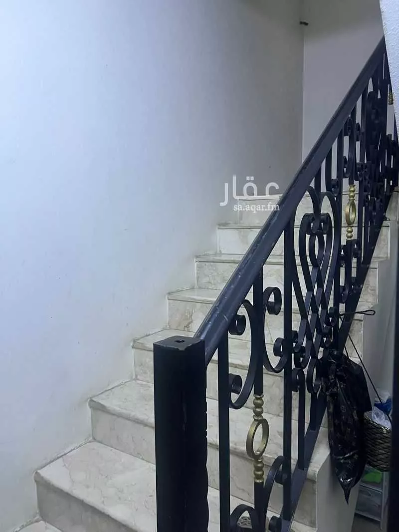 6 bedroom villa in Al Fayha 4