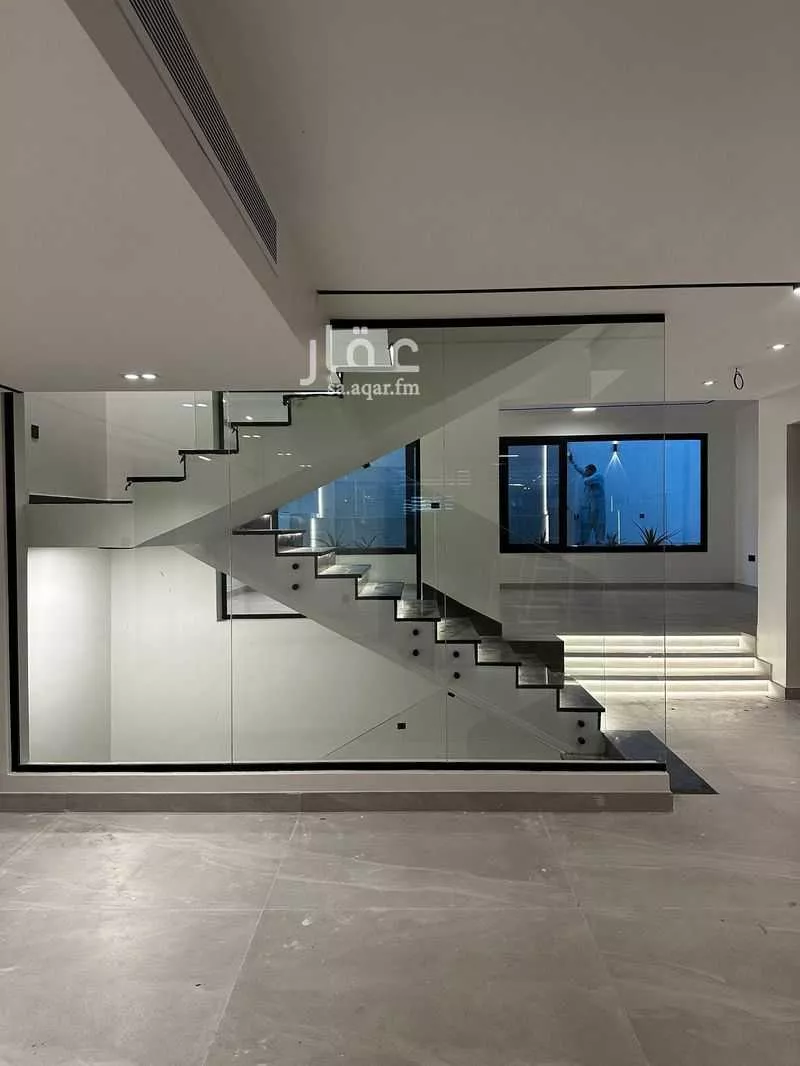 5 bedroom villa in Al Murjan 1