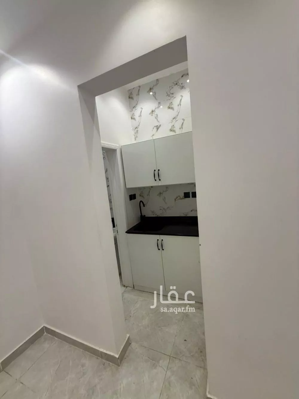 شقة 1 غرف في جرير 3