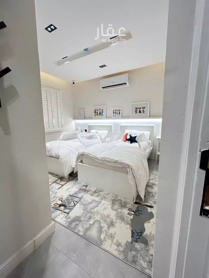 فيلا 3 غرف في العارض 4