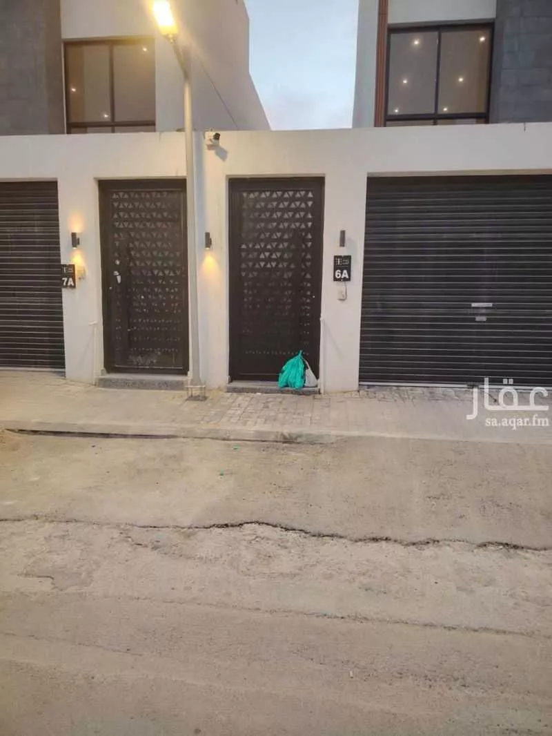 دور 5 غرف في عكاظ