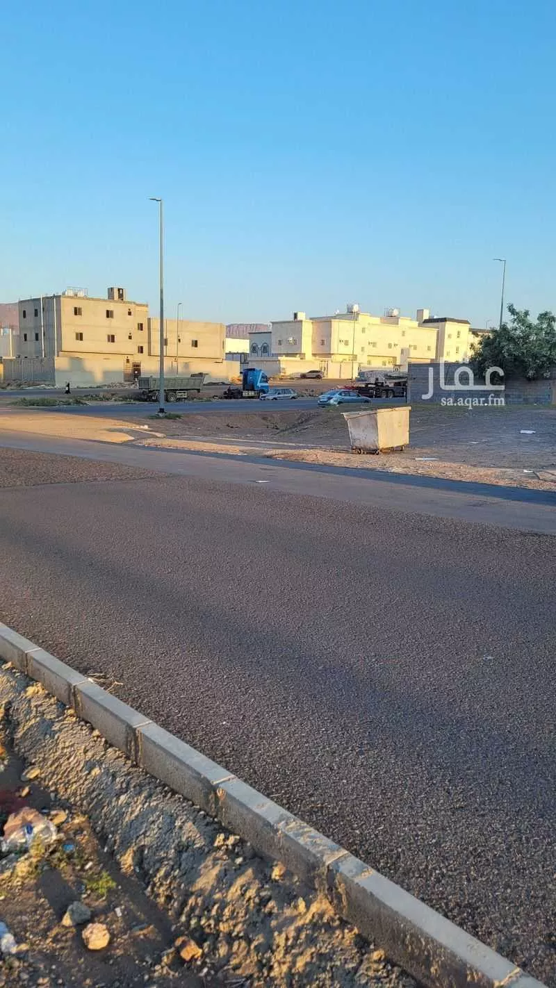 أرض 592 م² في أبوكبير 4
