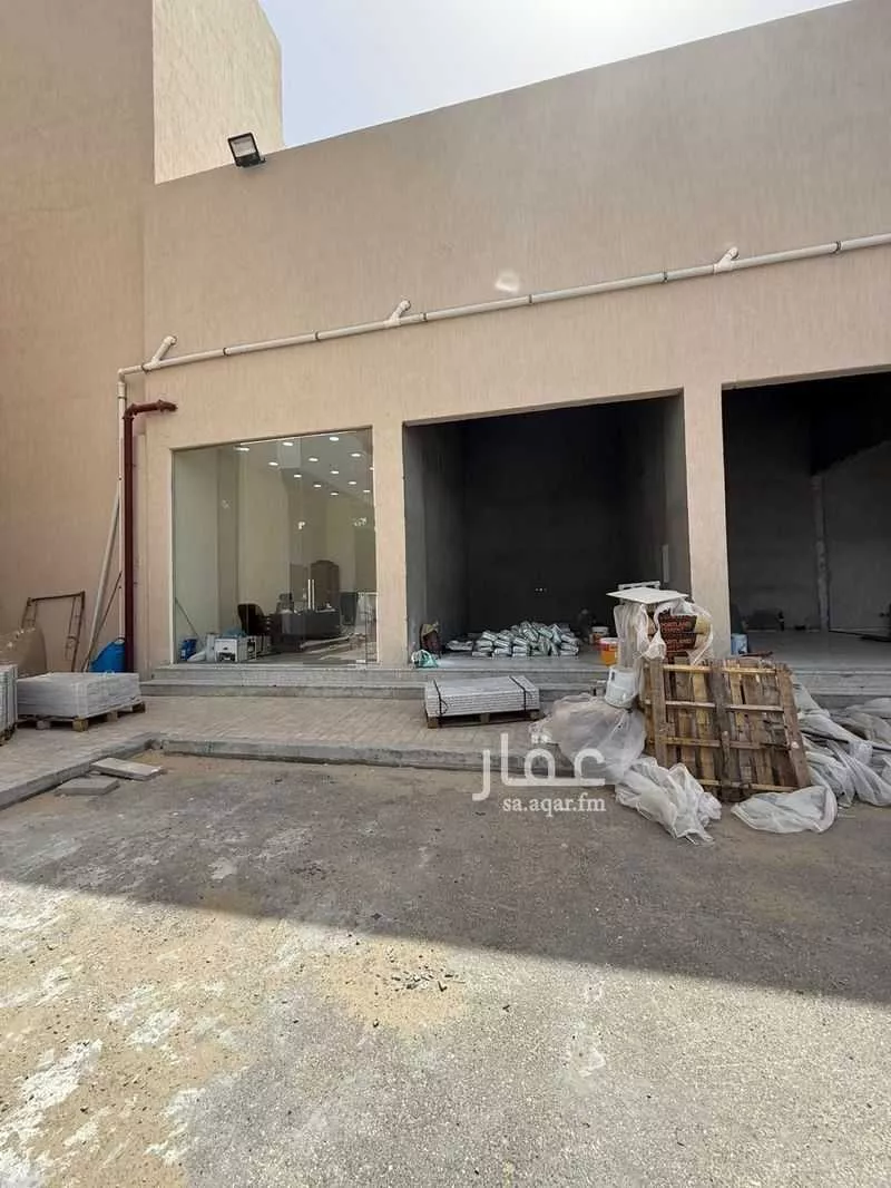 محل 50 م² في الأمل 4