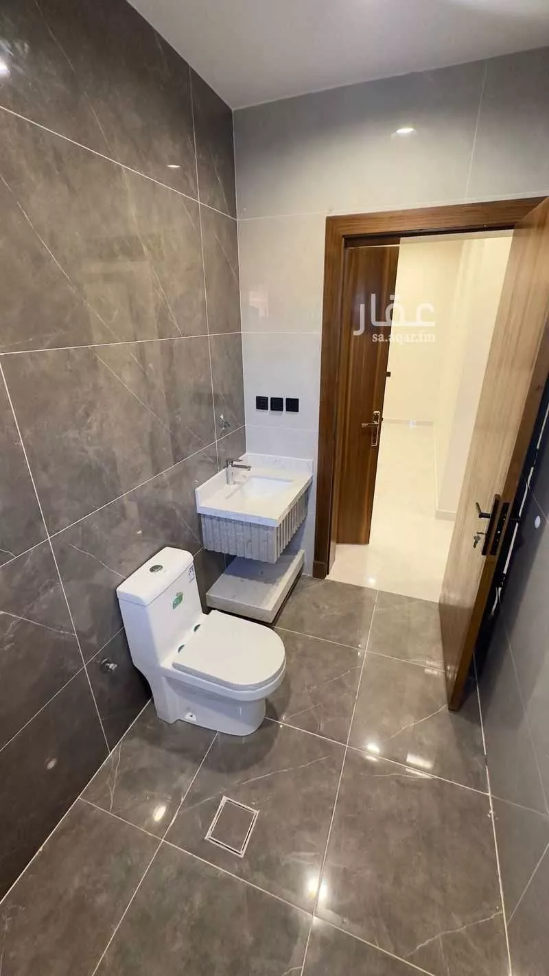 فيلا 5 غرف في الفروسية 3