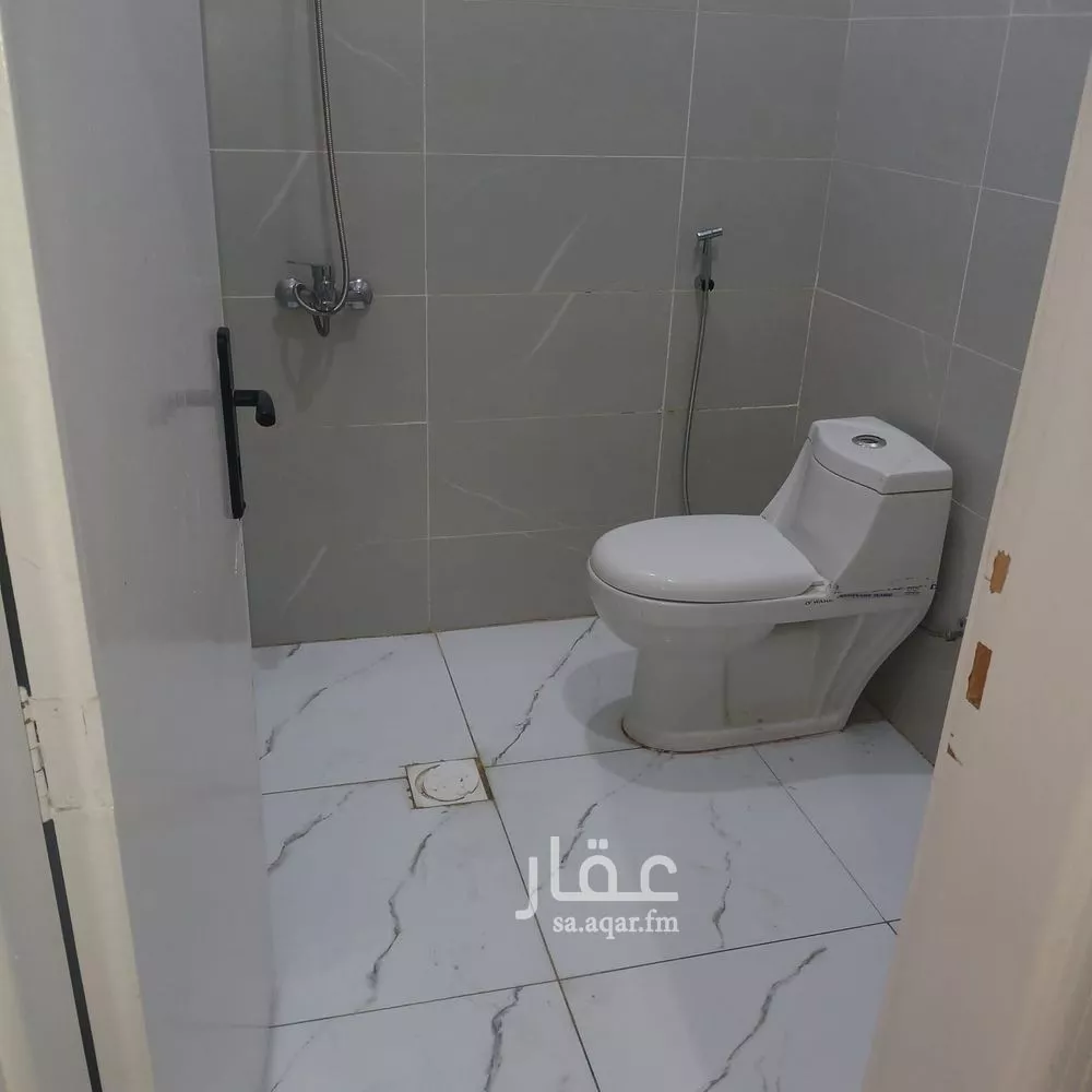 شقة 1 غرف في الملك فيصل 2