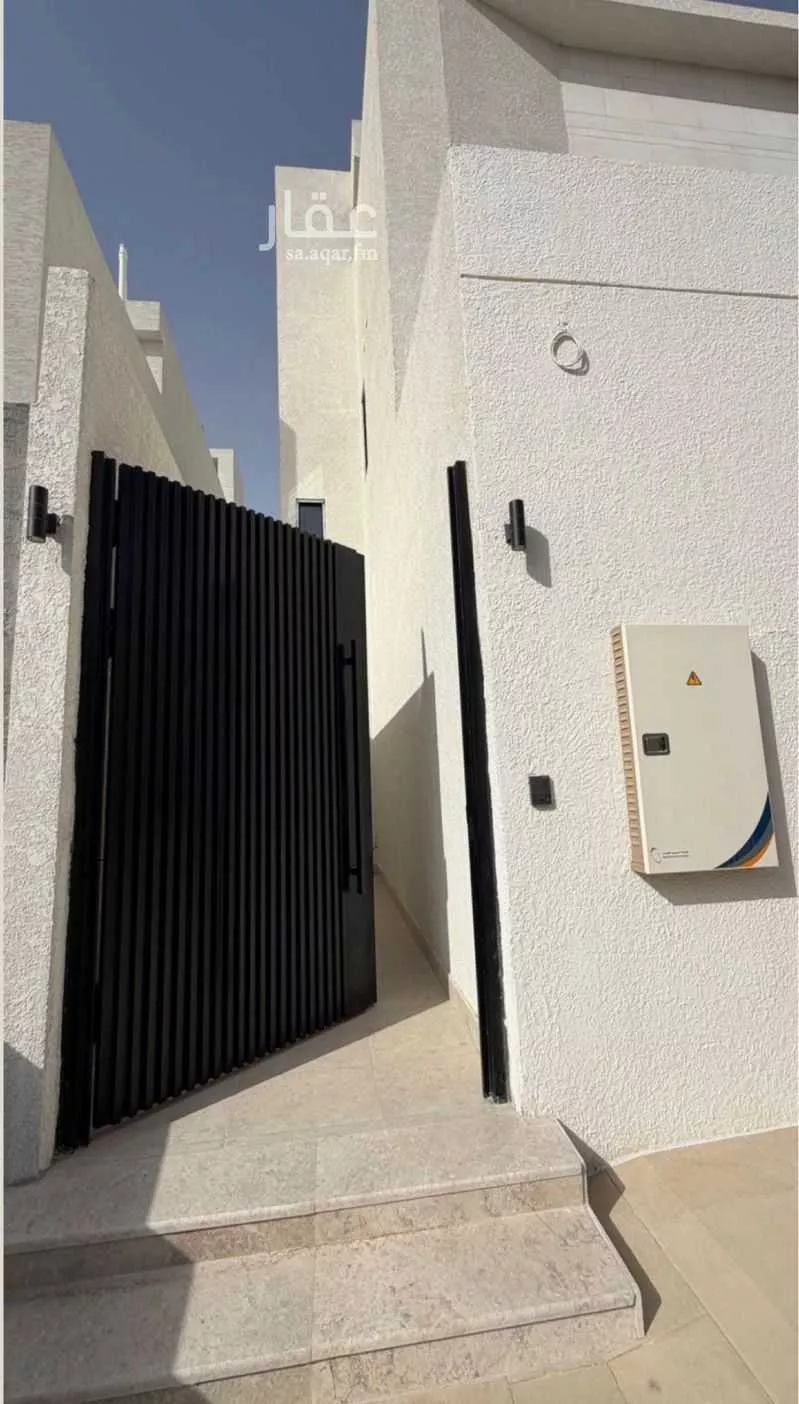 4 bedroom villa in Al Yasmin 2