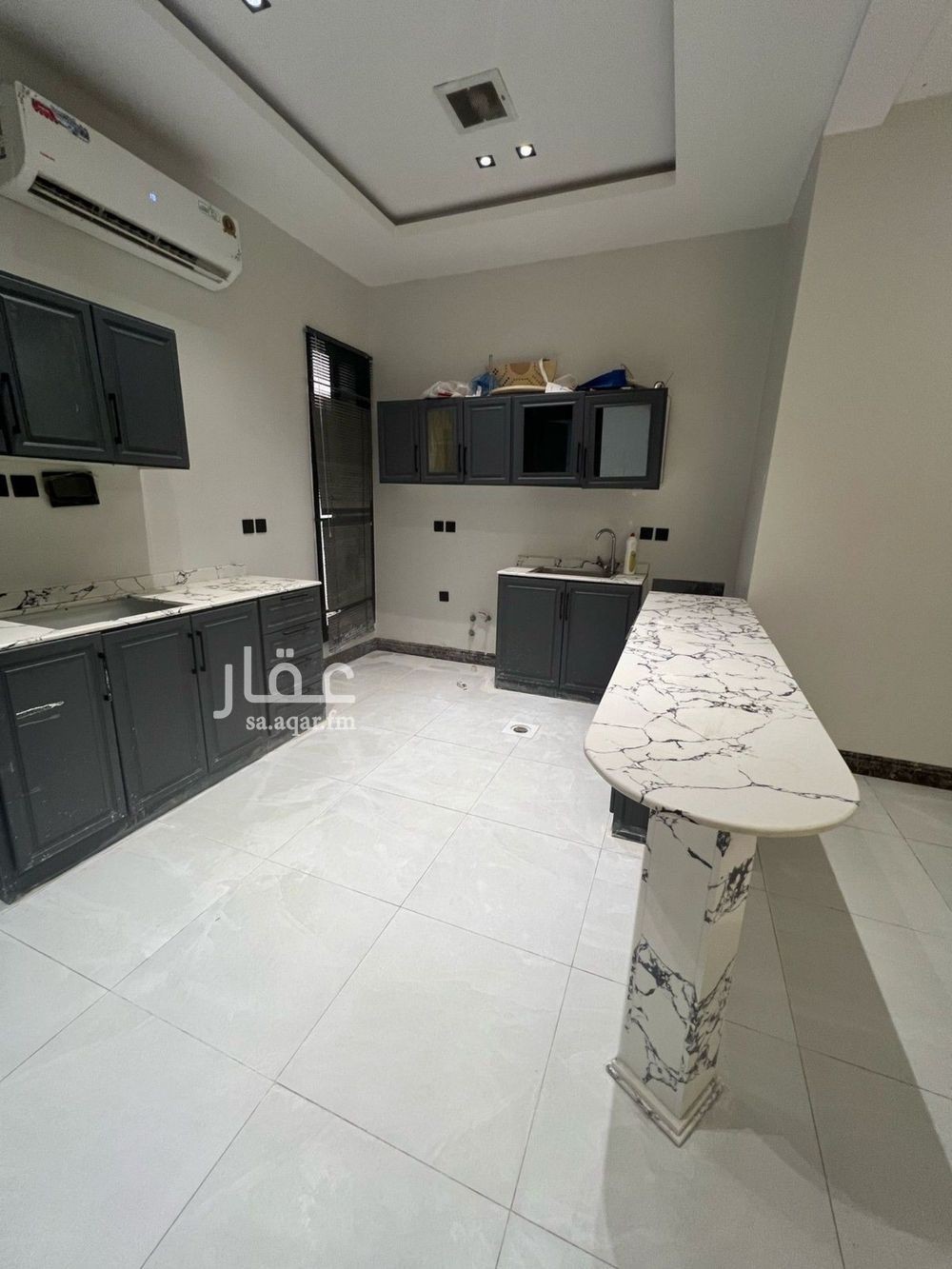 4 bedroom apartment in Riyadh 5