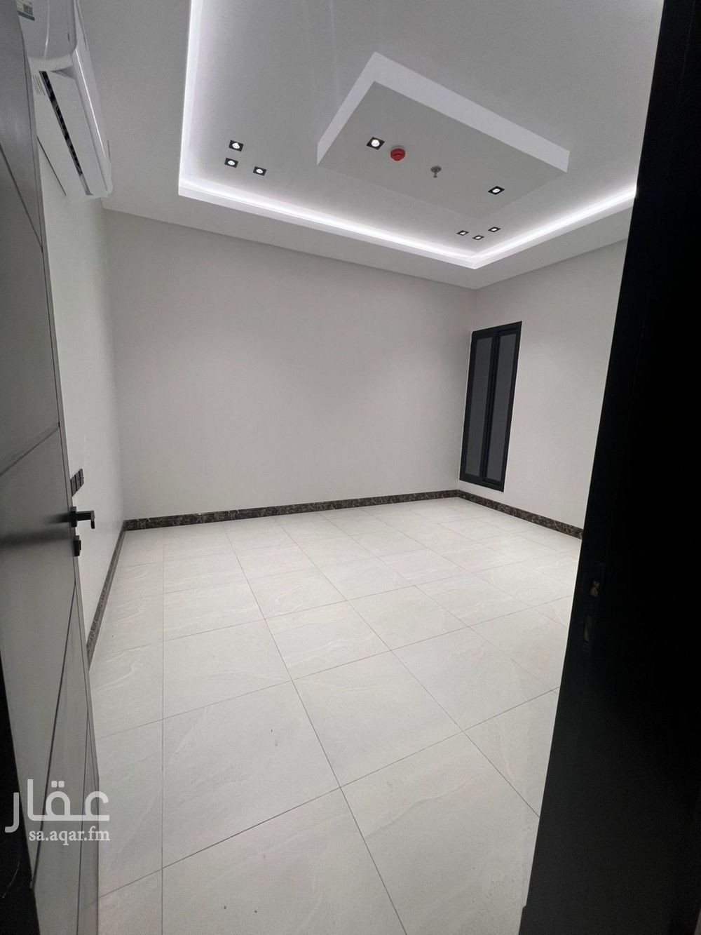 4 bedroom apartment in Riyadh 4