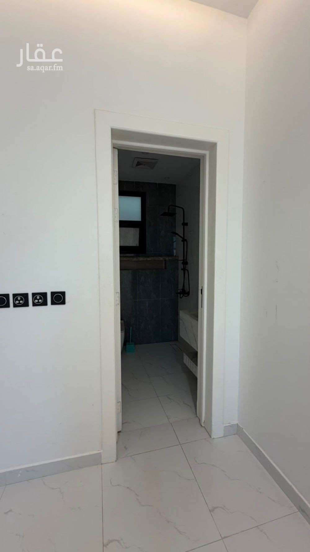 4 bedroom apartment in Al Uraija Al Gharbi, Riyadh 9