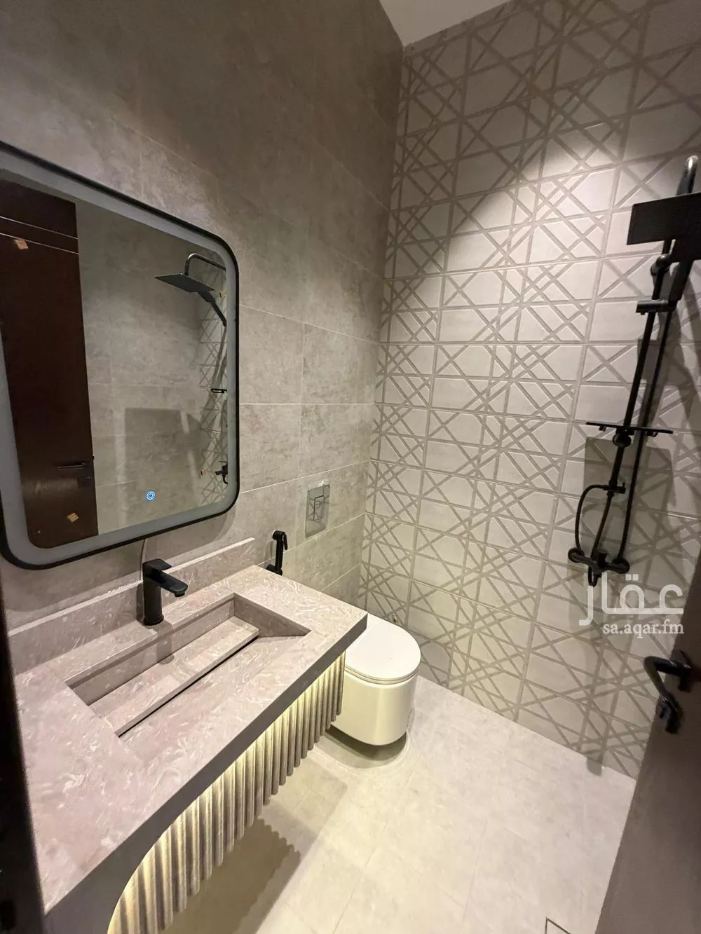 5 bedroom apartment in Al Rabwa, Jeddah 7